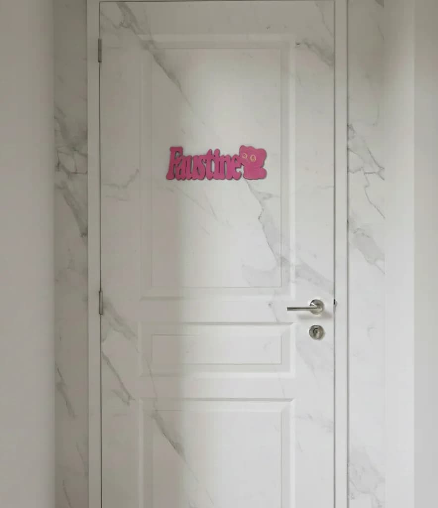 PRÉNOM DE PORTE DÉCOUPE/GRAVURE LASER CHATON EN CONTRE PLAQUE 3 MM D'ÉPAISSEUR PERSONNALISABLE 1